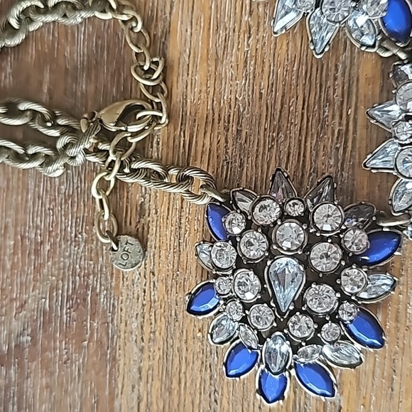 Vintage Loft Statement Necklace in Bronze Tone and Blue/Clear Crystals - Picture 4 of 5